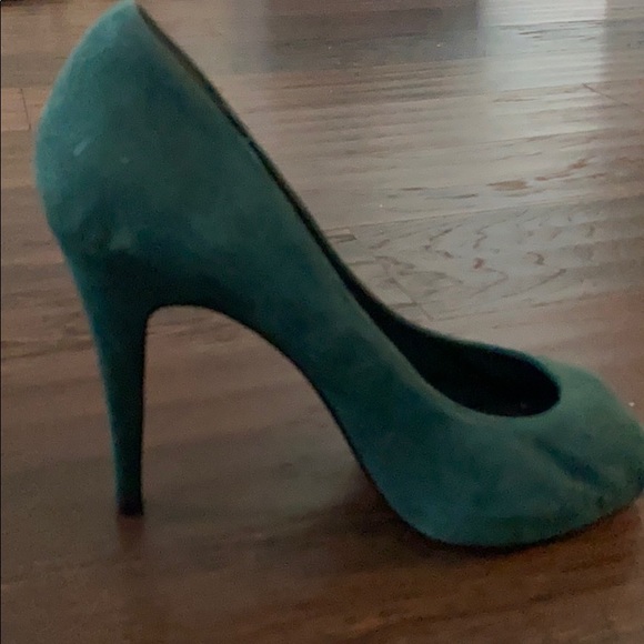 Michael Kors “Christy” Heels Size 7.5 - Picture 6 of 7